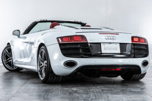 R8 スパイダー FSIクワトロ 4WD