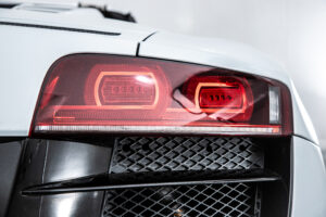 R8 スパイダー FSIクワトロ 4WD