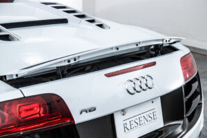 R8 スパイダー FSIクワトロ 4WD
