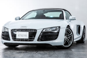 R8 スパイダー FSIクワトロ 4WD