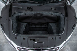 R8 スパイダー FSIクワトロ 4WD