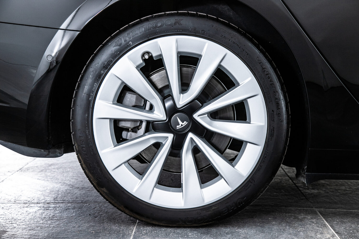 モデル3 ロングレンジ デュアルモーター AWD
