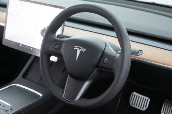 モデル3 ロングレンジ デュアルモーター AWD