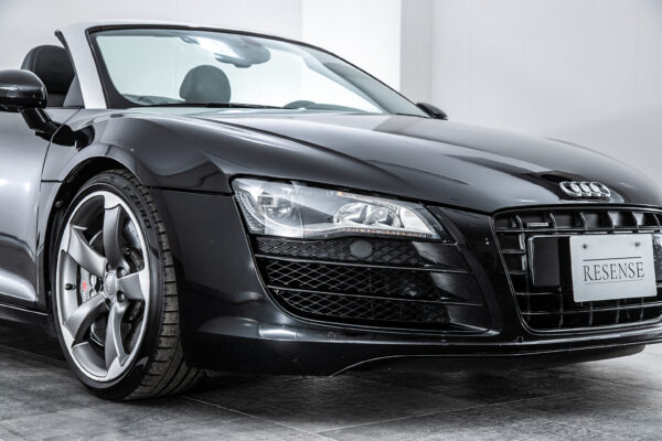 R8 スパイダー FSIクワトロ 4WD