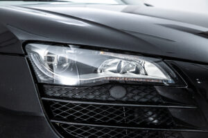 R8 スパイダー FSIクワトロ 4WD