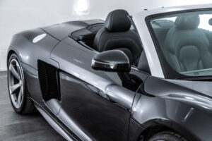 R8 スパイダー FSIクワトロ 4WD