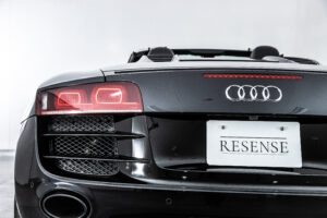 R8 スパイダー FSIクワトロ 4WD