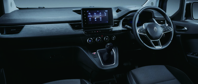 太陽の降り注ぐ地中海をイメージ　ルノー・カングーにクルール・ディーゼル登場