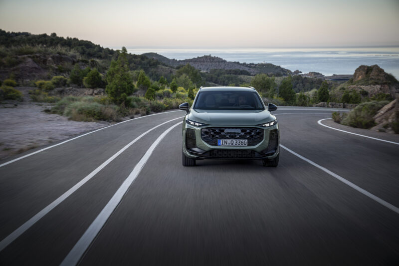 アウディQ3　日常のデジタルパートナーともいえる存在へ　歴代最良モデル