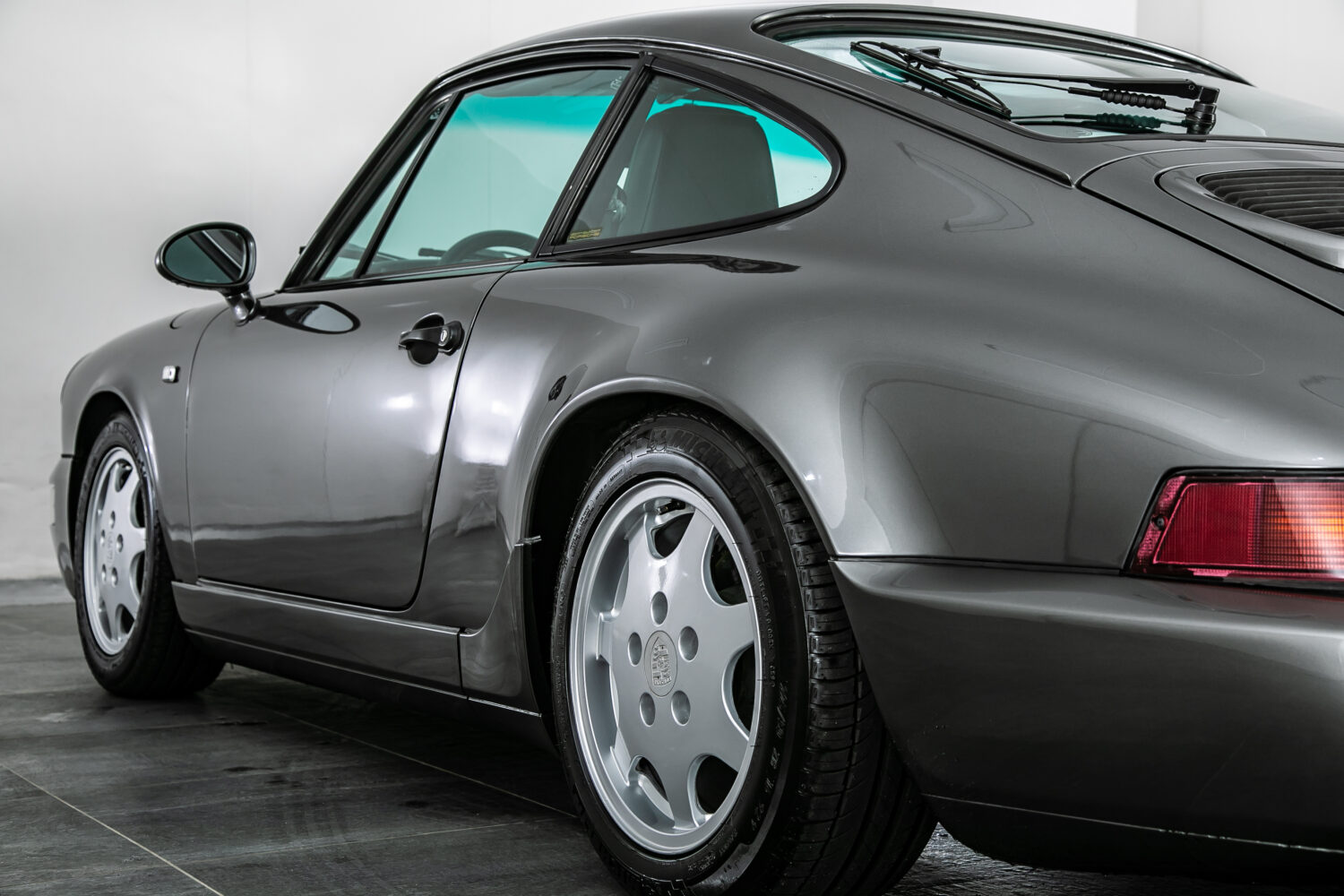 ポルシェ 911カレラ4 4WD　964 5MT ミツワ入庫履歴 左H ETC