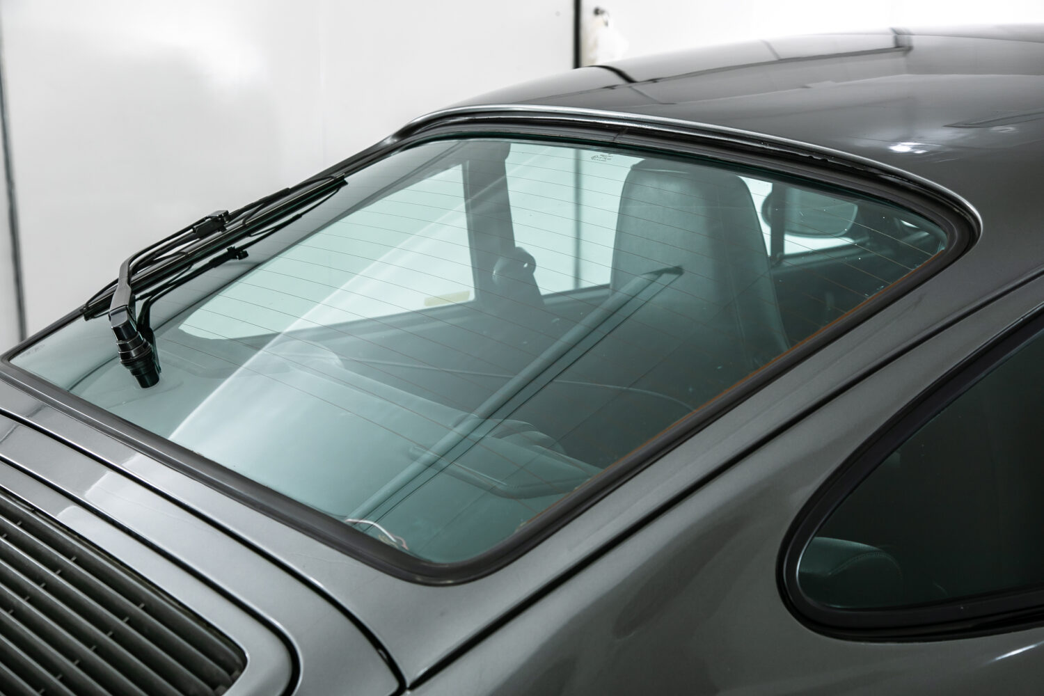 ポルシェ 911カレラ4 4WD　964 5MT ミツワ入庫履歴 左H ETC