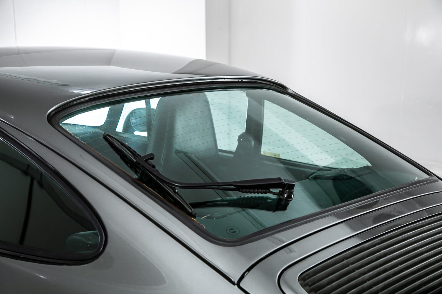 ポルシェ 911カレラ4 4WD　964 5MT ミツワ入庫履歴 左H ETC