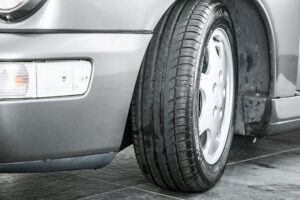 ポルシェ 911カレラ4 4WD　964 5MT ミツワ入庫履歴 左H ETC