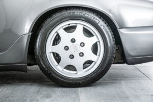 ポルシェ 911カレラ4 4WD　964 5MT ミツワ入庫履歴 左H ETC