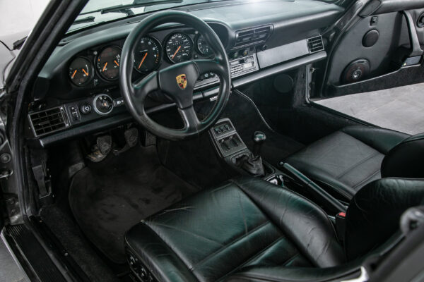 ポルシェ 911カレラ4 4WD　964 5MT ミツワ入庫履歴 左H ETC
