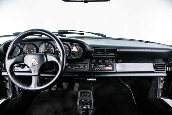 ポルシェ 911カレラ4 4WD　964 5MT ミツワ入庫履歴 左H ETC