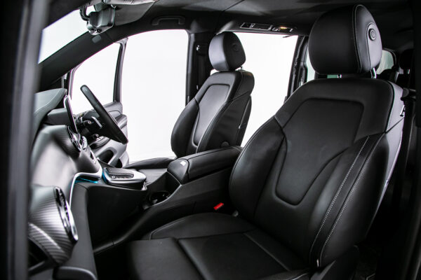 V220dアバンギャルド EXロングブラックSUITE