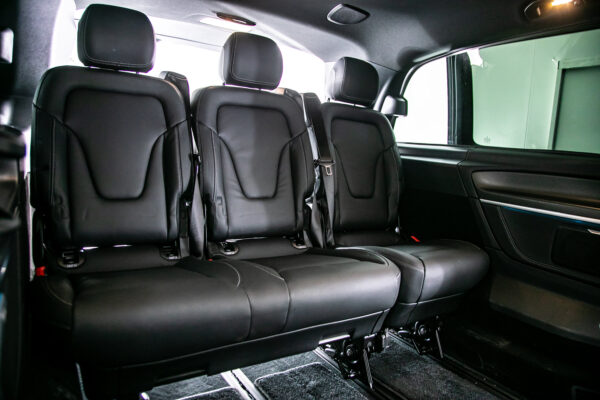 V220dアバンギャルド EXロングブラックSUITE