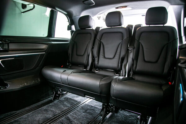 V220dアバンギャルド EXロングブラックSUITE