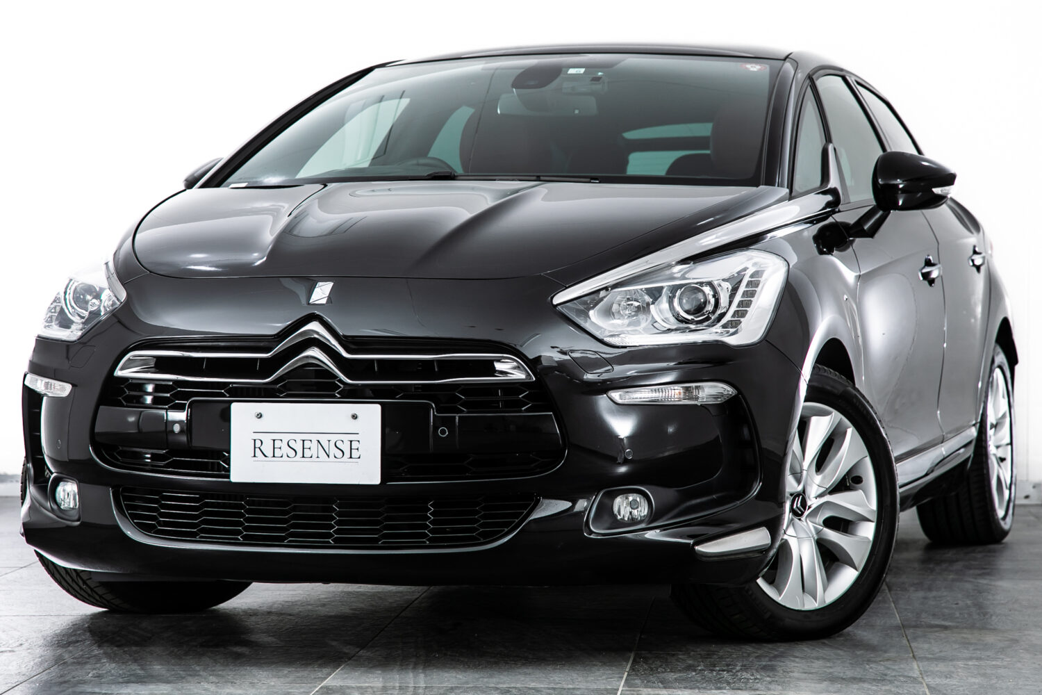 DS5 シック 1オーナー D整備記録簿7枚 赤レザー Bカメ