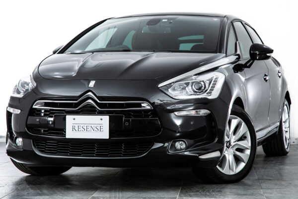 DS5 シック 1オーナー D整備記録簿7枚 赤レザー Bカメ