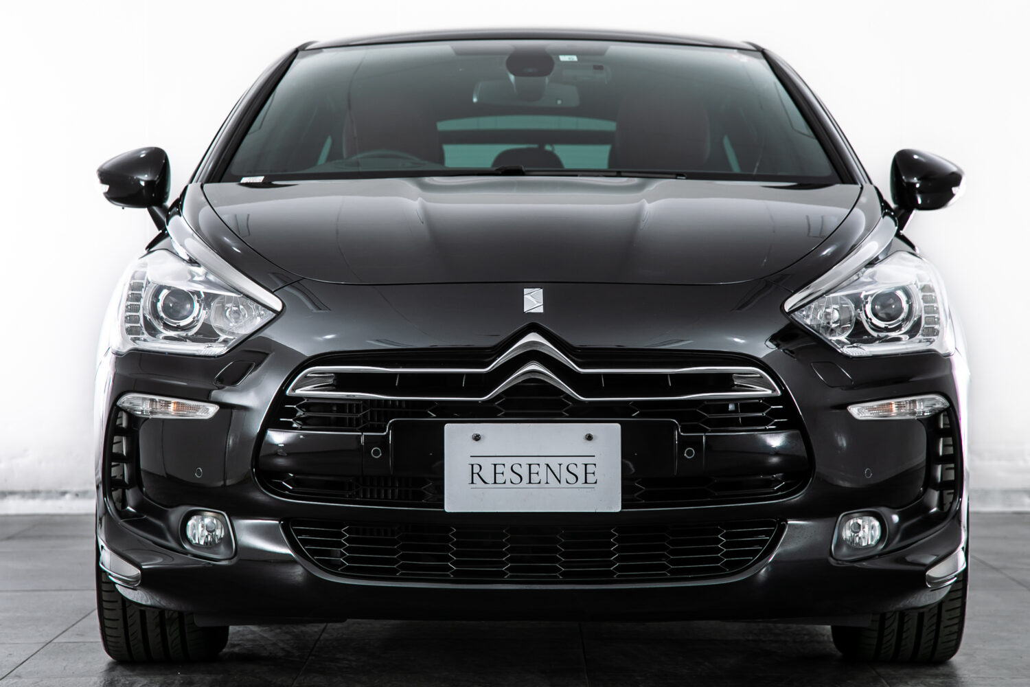 DS5 シック 1オーナー D整備記録簿7枚 赤レザー Bカメ