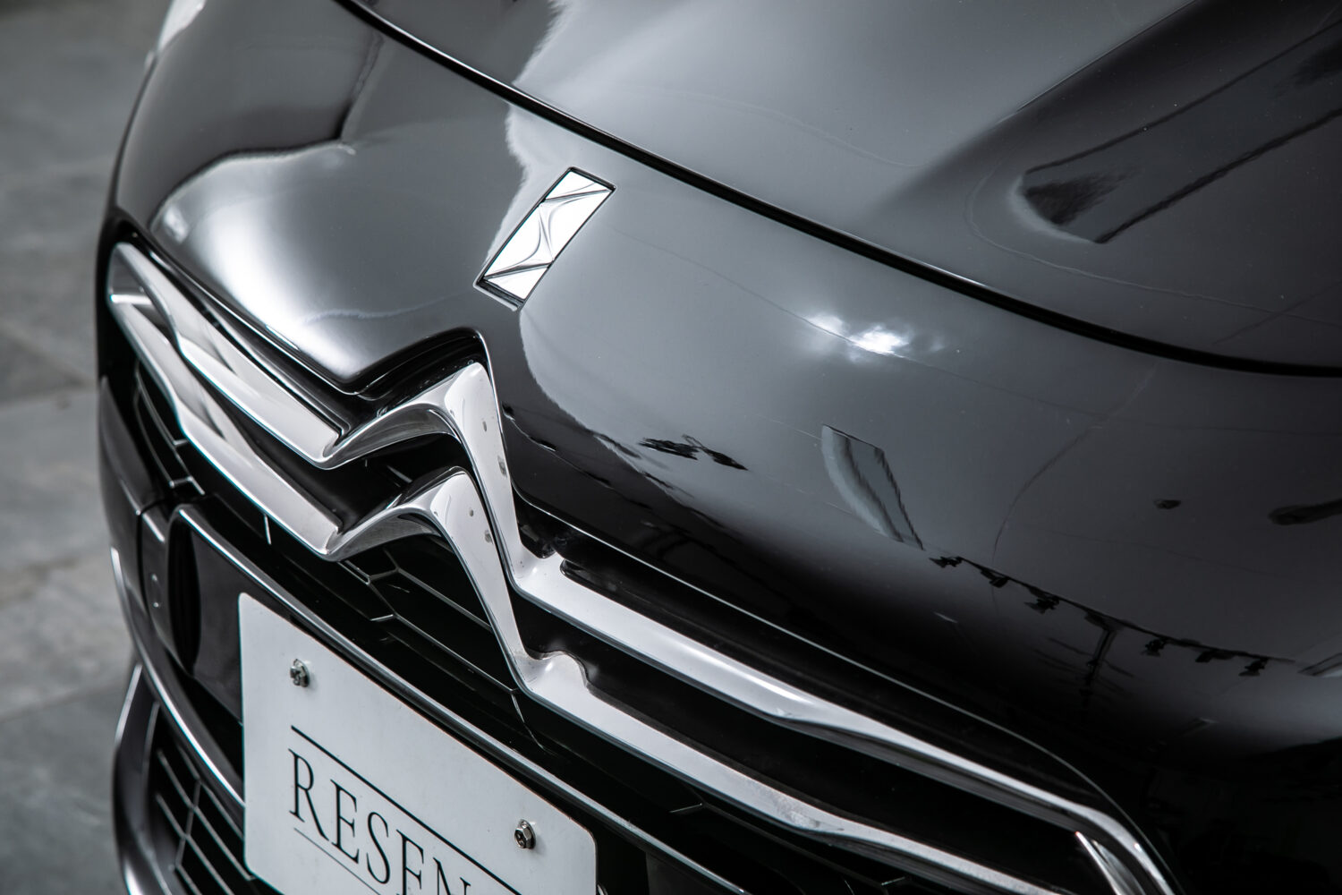 DS5 シック 1オーナー D整備記録簿7枚 赤レザー Bカメ