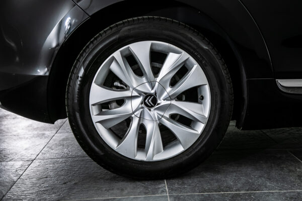 DS5 シック 1オーナー D整備記録簿7枚 赤レザー Bカメ