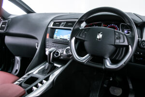 DS5 シック 1オーナー D整備記録簿7枚 赤レザー Bカメ