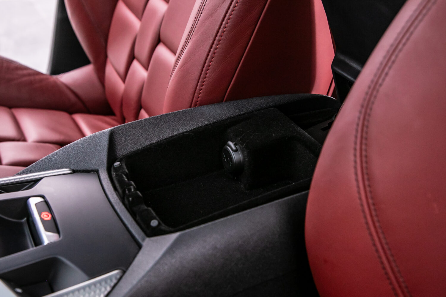 DS5 シック 1オーナー D整備記録簿7枚 赤レザー Bカメ
