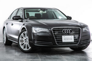 A8 4.2 FSIクワトロ 4WD 4.2 FSI クワトロ 4WD　V8 ワンオーナー 9000km 茶レザー 内装A