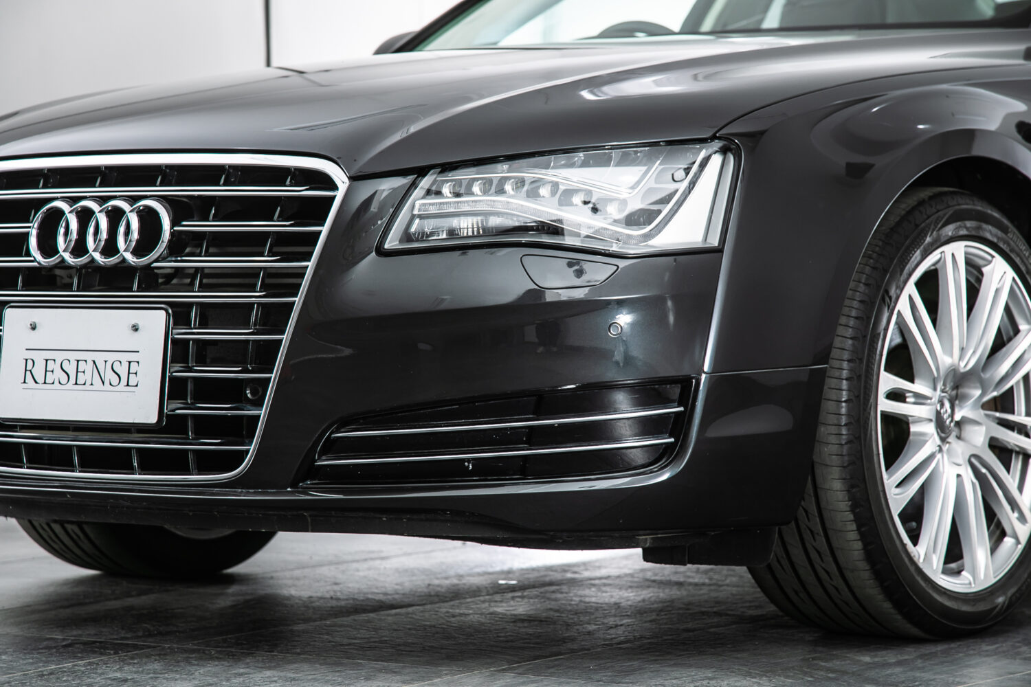 A8 4.2 FSIクワトロ 4WD 4.2 FSI クワトロ 4WD　V8 ワンオーナー 9000km 茶レザー 内装A