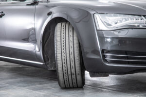 A8 4.2 FSIクワトロ 4WD 4.2 FSI クワトロ 4WD　V8 ワンオーナー 9000km 茶レザー 内装A