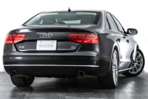 A8 4.2 FSIクワトロ 4WD 4.2 FSI クワトロ 4WD　V8 ワンオーナー 9000km 茶レザー 内装A