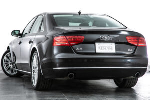 A8 4.2 FSIクワトロ 4WD 4.2 FSI クワトロ 4WD　V8 ワンオーナー 9000km 茶レザー 内装A