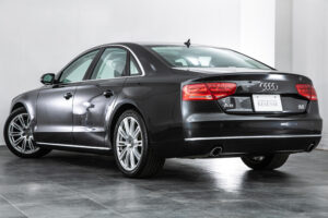 A8 4.2 FSIクワトロ 4WD 4.2 FSI クワトロ 4WD　V8 ワンオーナー 9000km 茶レザー 内装A
