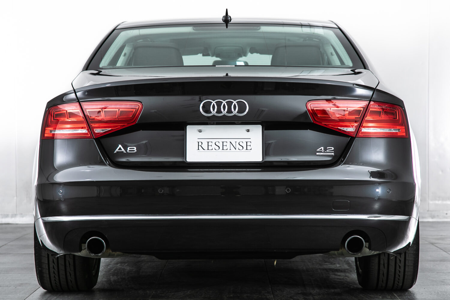 A8 4.2 FSIクワトロ 4WD 4.2 FSI クワトロ 4WD　V8 ワンオーナー 9000km 茶レザー 内装A