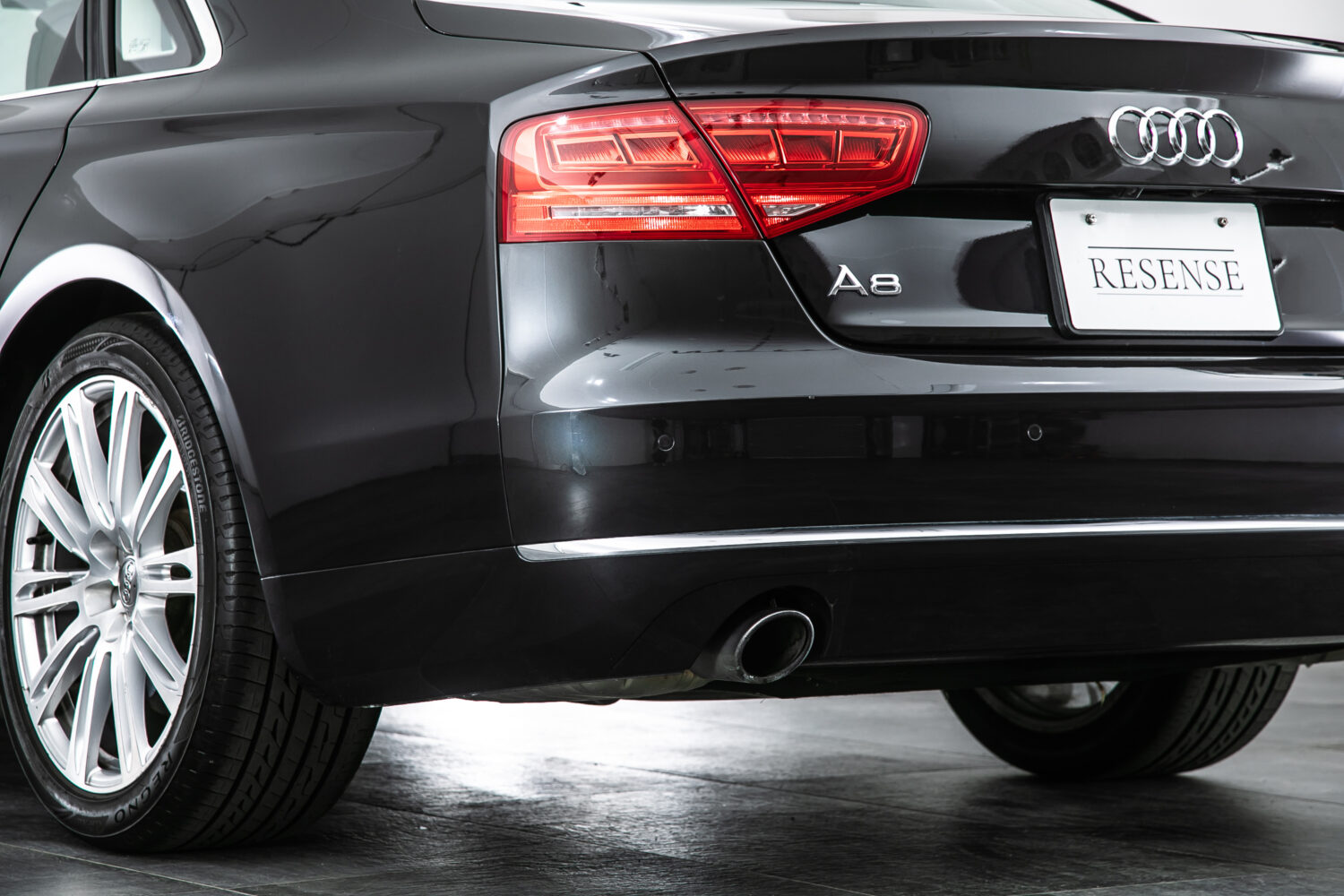 A8 4.2 FSIクワトロ 4WD 4.2 FSI クワトロ 4WD　V8 ワンオーナー 9000km 茶レザー 内装A
