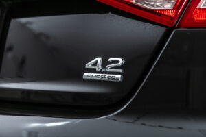 A8 4.2 FSIクワトロ 4WD 4.2 FSI クワトロ 4WD　V8 ワンオーナー 9000km 茶レザー 内装A