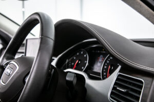 A8 4.2 FSIクワトロ 4WD 4.2 FSI クワトロ 4WD　V8 ワンオーナー 9000km 茶レザー 内装A