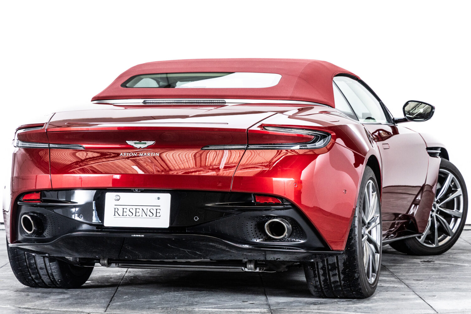 DB11ヴォランテ V8