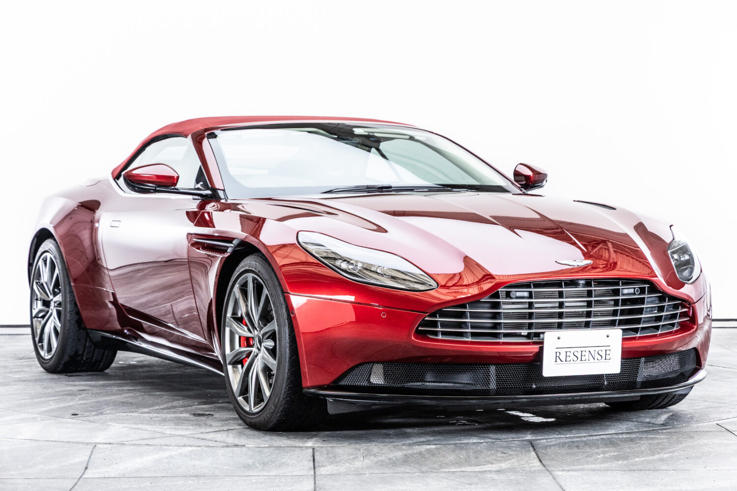 DB11ヴォランテ V8