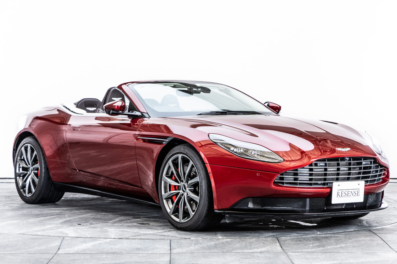 DB11ヴォランテ V8