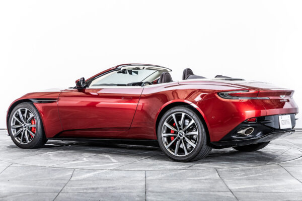 DB11ヴォランテ V8