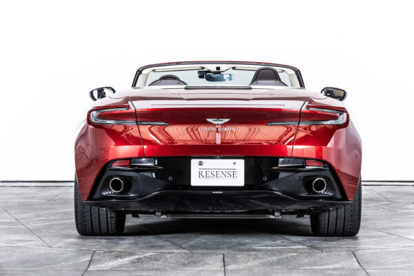 DB11ヴォランテ V8