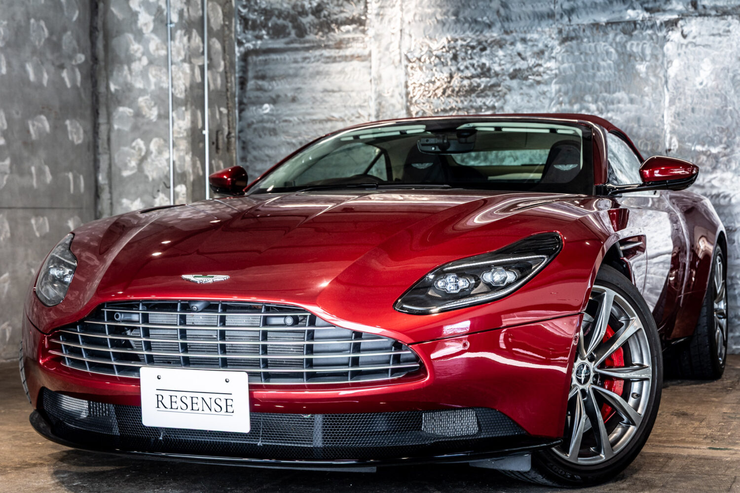 DB11ヴォランテ V8