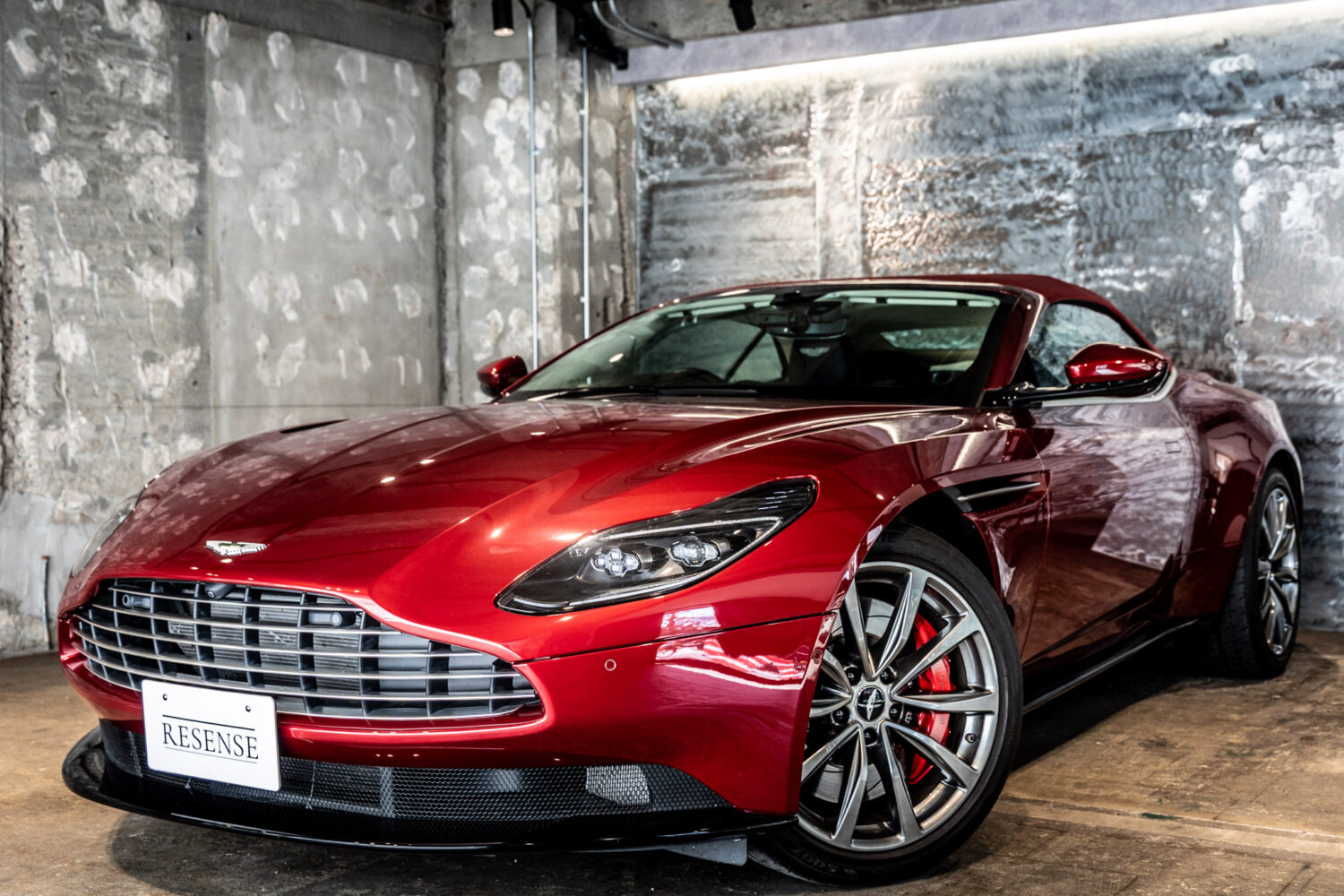 DB11ヴォランテ V8