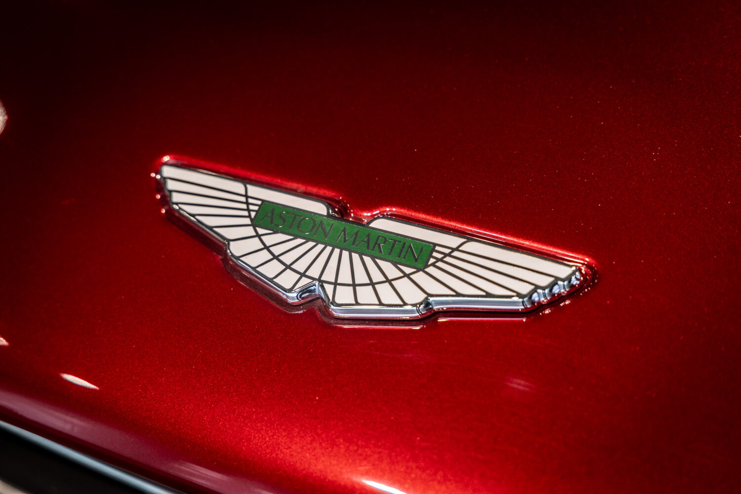 DB11ヴォランテ V8