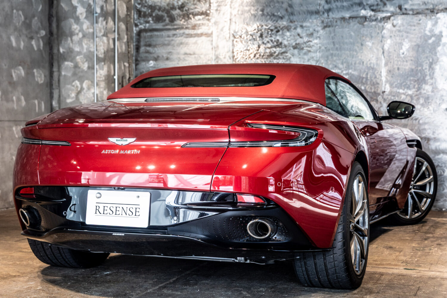 DB11ヴォランテ V8