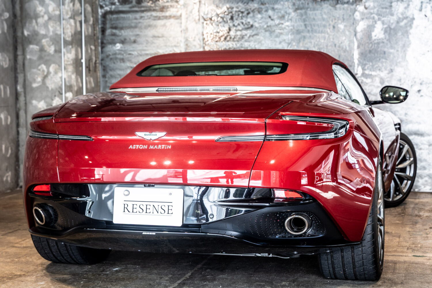 DB11ヴォランテ V8